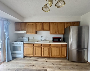 5556 N Thornwood Avenue - Photo Thumbnail 15