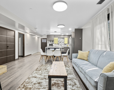 2307 Lake Street - Photo Thumbnail 8