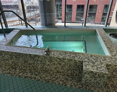 420 E Waterside Drive - Photo Thumbnail 21
