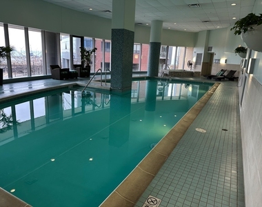 420 E Waterside Drive - Photo Thumbnail 20
