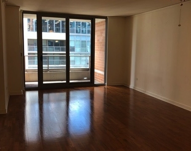 420 E Waterside Drive - Photo Thumbnail 3