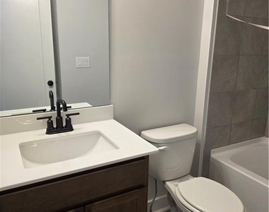 378 Sunset Hollow Street - Photo Thumbnail 19