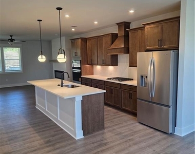378 Sunset Hollow Street - Photo Thumbnail 1