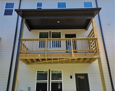 378 Sunset Hollow Street - Photo Thumbnail 7
