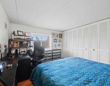 3223 W Parkway Drive - Photo Thumbnail 16