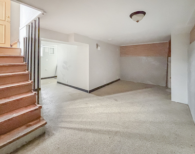 5156 W 63rd Place - Photo Thumbnail 19