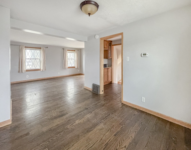 5156 W 63rd Place - Photo Thumbnail 7