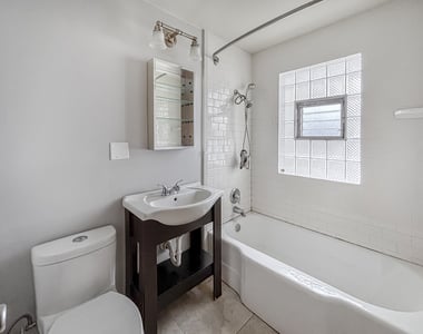 5156 W 63rd Place - Photo Thumbnail 17