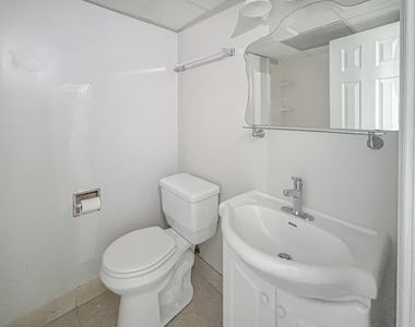 5156 W 63rd Place - Photo Thumbnail 22