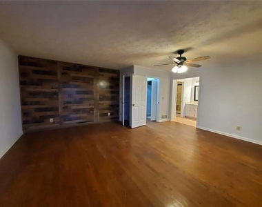 7591 S Chestatee Street - Photo Thumbnail 11