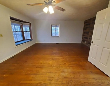 7591 S Chestatee Street - Photo Thumbnail 12