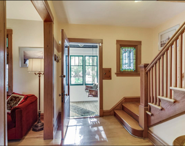 804 S Grove Avenue - Photo Thumbnail 2