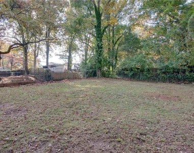 1426 Clermont Avenue - Photo Thumbnail 26