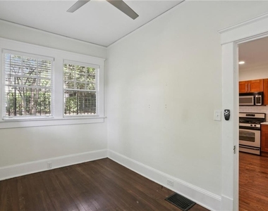 385 10th Street Ne - Photo Thumbnail 10
