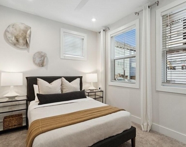 776 Metropolitan Parkway Sw - Photo Thumbnail 16