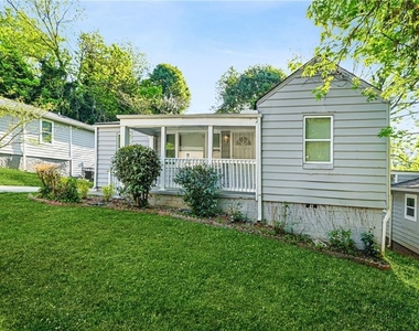 360 Betsy Avenue Sw - Photo Thumbnail 4
