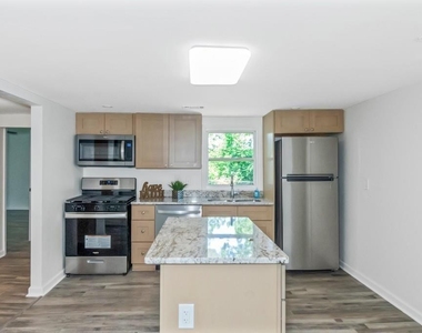 204 Mill - Photo Thumbnail 15