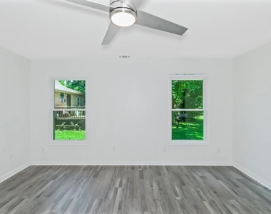 204 Mill - Photo Thumbnail 20