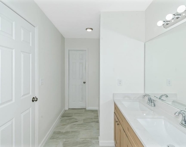 204 Mill - Photo Thumbnail 28