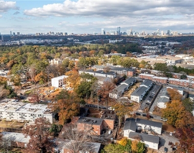 1135 Woodland Avenue Ne - Photo Thumbnail 25