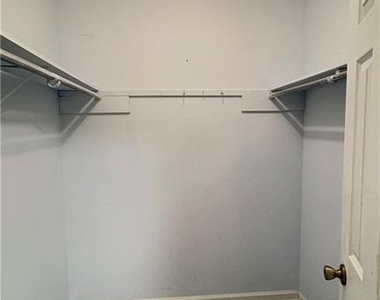 2421 Fieldstone Drive Se - Photo Thumbnail 22