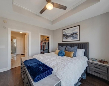 325 E Paces Ferry Road Ne - Photo Thumbnail 10