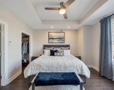 325 E Paces Ferry Road Ne - Photo Thumbnail 9