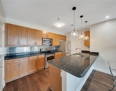 325 E Paces Ferry Road Ne - Photo Thumbnail 2