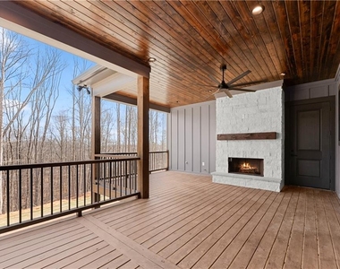 3255 Tanners Mill Road - Photo Thumbnail 12