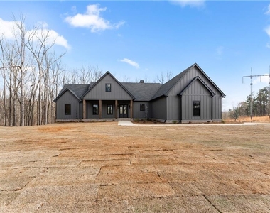 3255 Tanners Mill Road - Photo Thumbnail 6