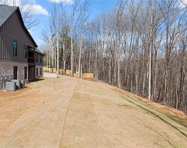 3255 Tanners Mill Road - Photo Thumbnail 57