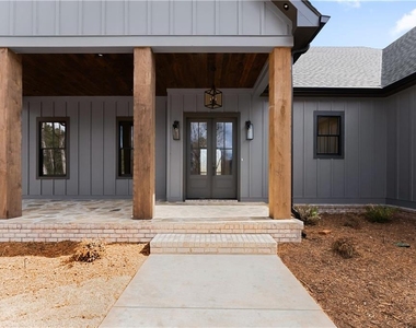 3255 Tanners Mill Road - Photo Thumbnail 10