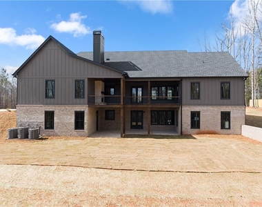 3255 Tanners Mill Road - Photo Thumbnail 2