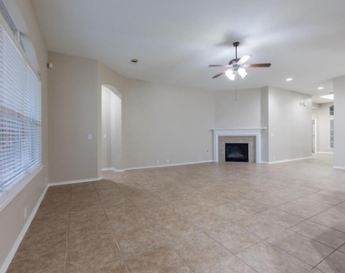 5402 Hickory Harvest Drive - Photo Thumbnail 6