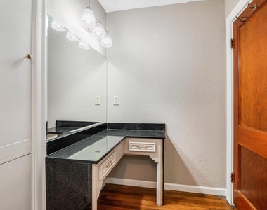 1413 53rd Street - Photo Thumbnail 22