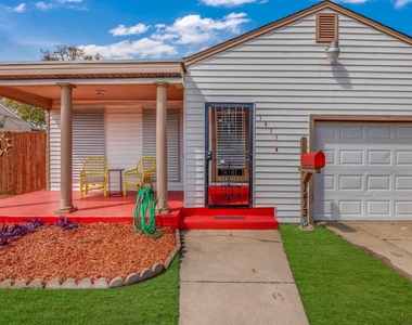 1413 53rd Street - Photo Thumbnail 6