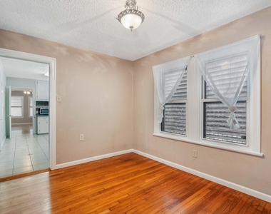 1413 53rd Street - Photo Thumbnail 10