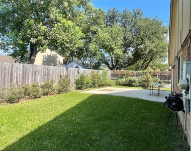 3023 Sam Houston Drive - Photo Thumbnail 31