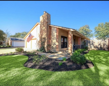 3023 Sam Houston Drive - Photo Thumbnail 1