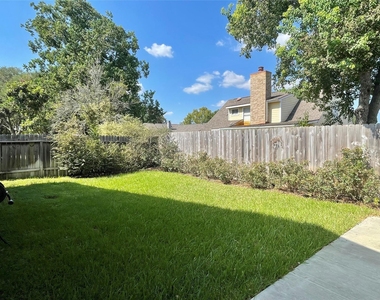 3023 Sam Houston Drive - Photo Thumbnail 28