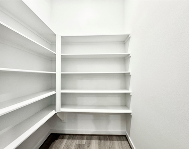 5815 Fairdale Lane - Photo Thumbnail 6