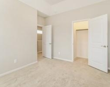 6569 Jewel Stone Lane - Photo Thumbnail 9
