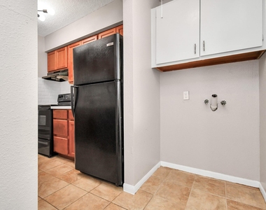 1505 Ward Road - Photo Thumbnail 7