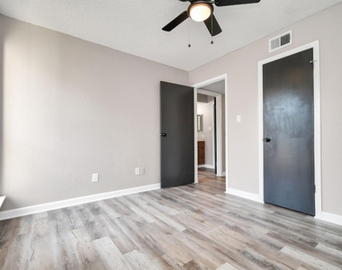 1505 Ward Road - Photo Thumbnail 14