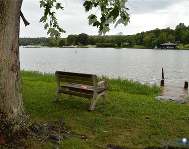 6009 Noranda Drive - Photo Thumbnail 14