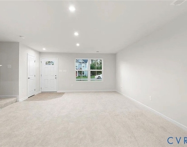 5724 Bison Ford Drive - Photo Thumbnail 19