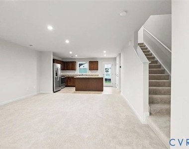 5724 Bison Ford Drive - Photo Thumbnail 6