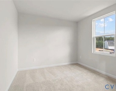 5724 Bison Ford Drive - Photo Thumbnail 16