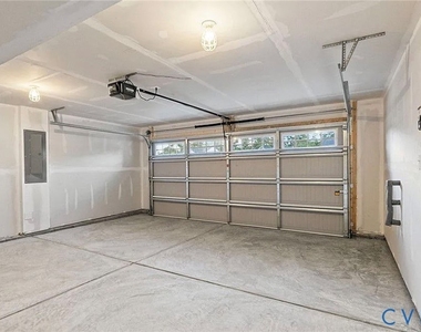 5724 Bison Ford Drive - Photo Thumbnail 23