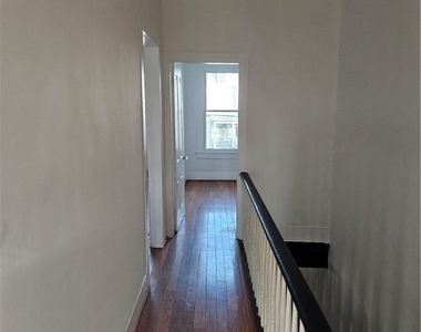 814 W High Street - Photo Thumbnail 5
